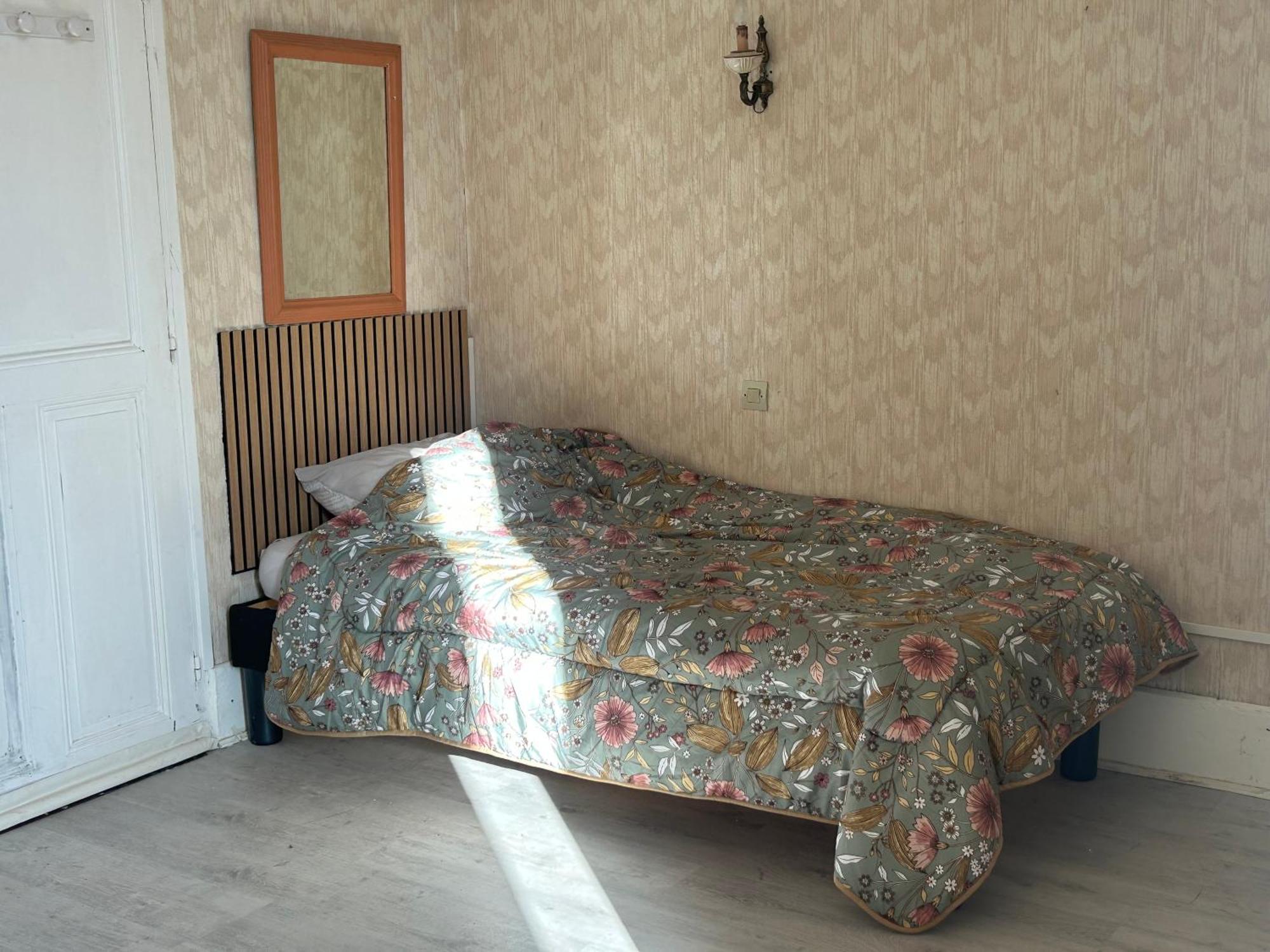 Chambre 3 Montceau-les-Mines Eksteriør bilde