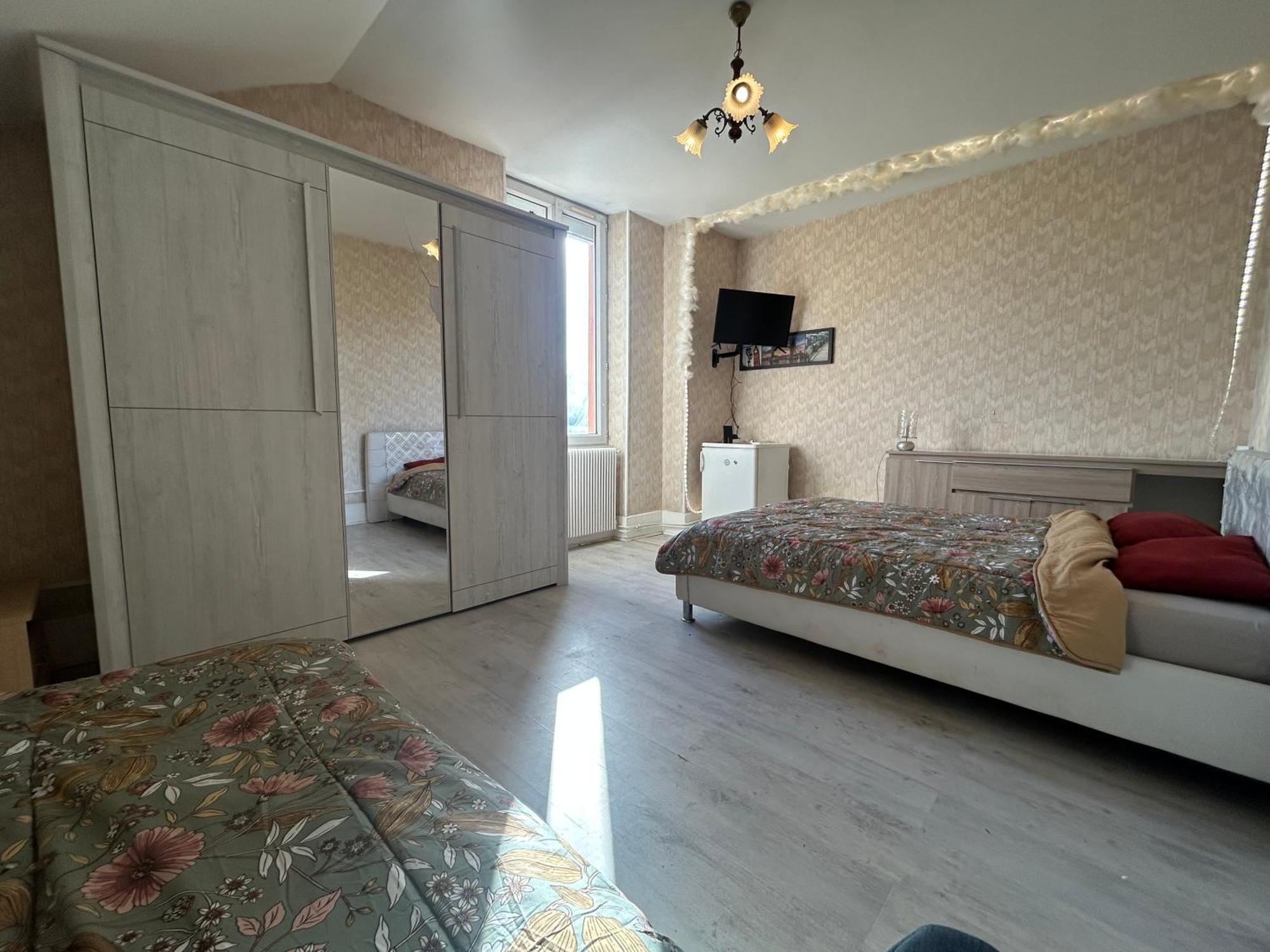 Chambre 3 Montceau-les-Mines Eksteriør bilde